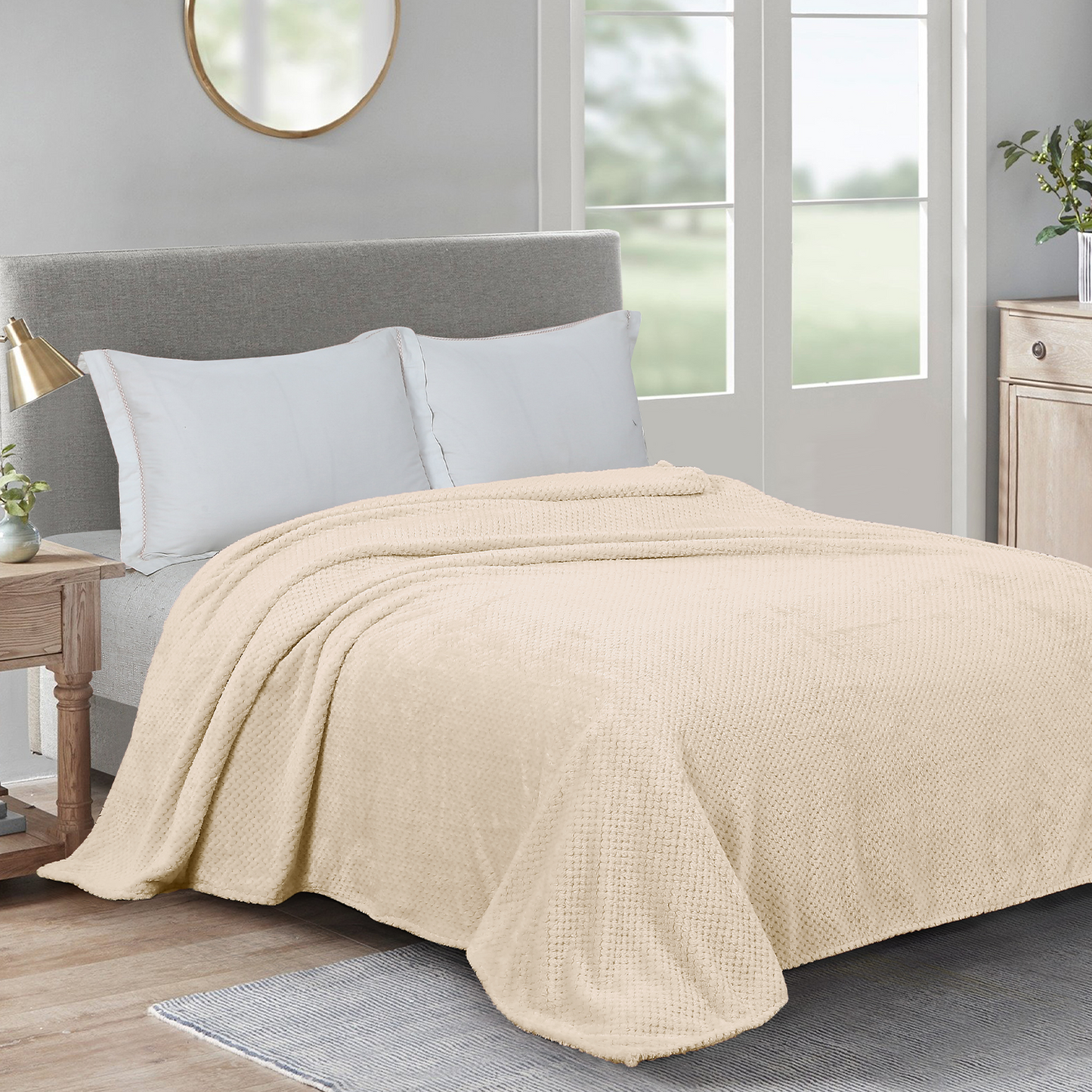 Throw Blanket, 260GSM Soft Jacquard Blanket for Bed, Waffle Weave Fuzzy Blanket Queen Size for Decor, Lightweight and Warm Blankets for Office Bedroom Sofa Office Travel, Beige