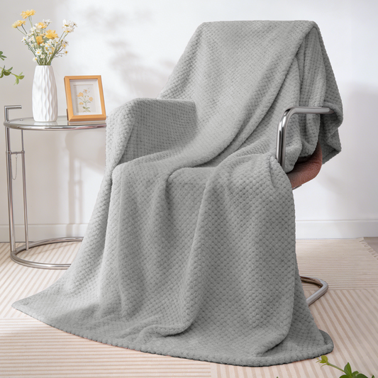 Throw Blanket, 260GSM Soft Jacquard Blanket for Couch, Waffle Weave Fuzzy Throws for Home Decor, Lightweight and Warm Bed Blankets for Bed Sofa Office Travel