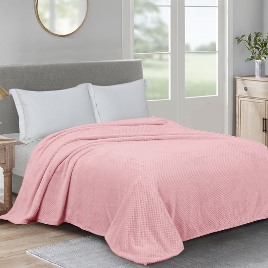 Throw Blanket, 260GSM Soft Jacquard Blanket for Bed, Waffle Weave Fuzzy Blanket Queen Size for Decor, Lightweight and Warm Blankets for Office Bedroom Sofa Office Travel, Pink